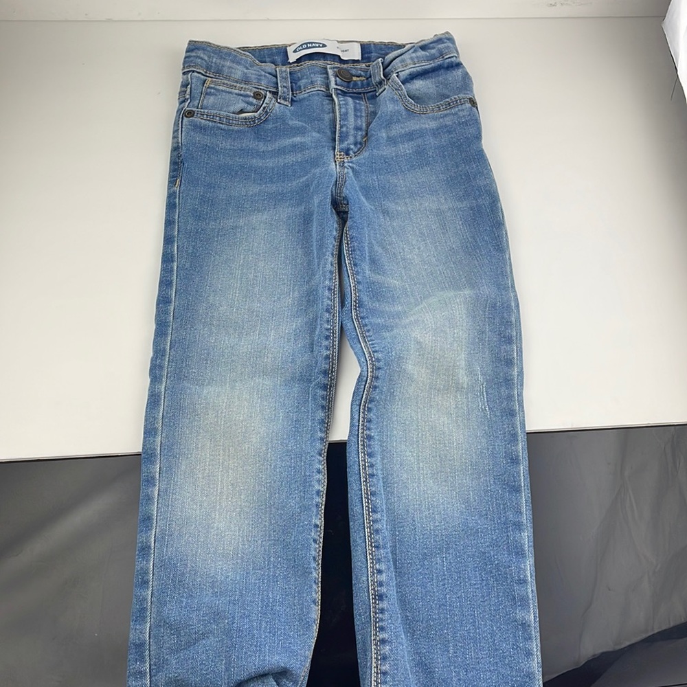 New old navy boy straight jeans 5T w free used Snoopy sweatshirt